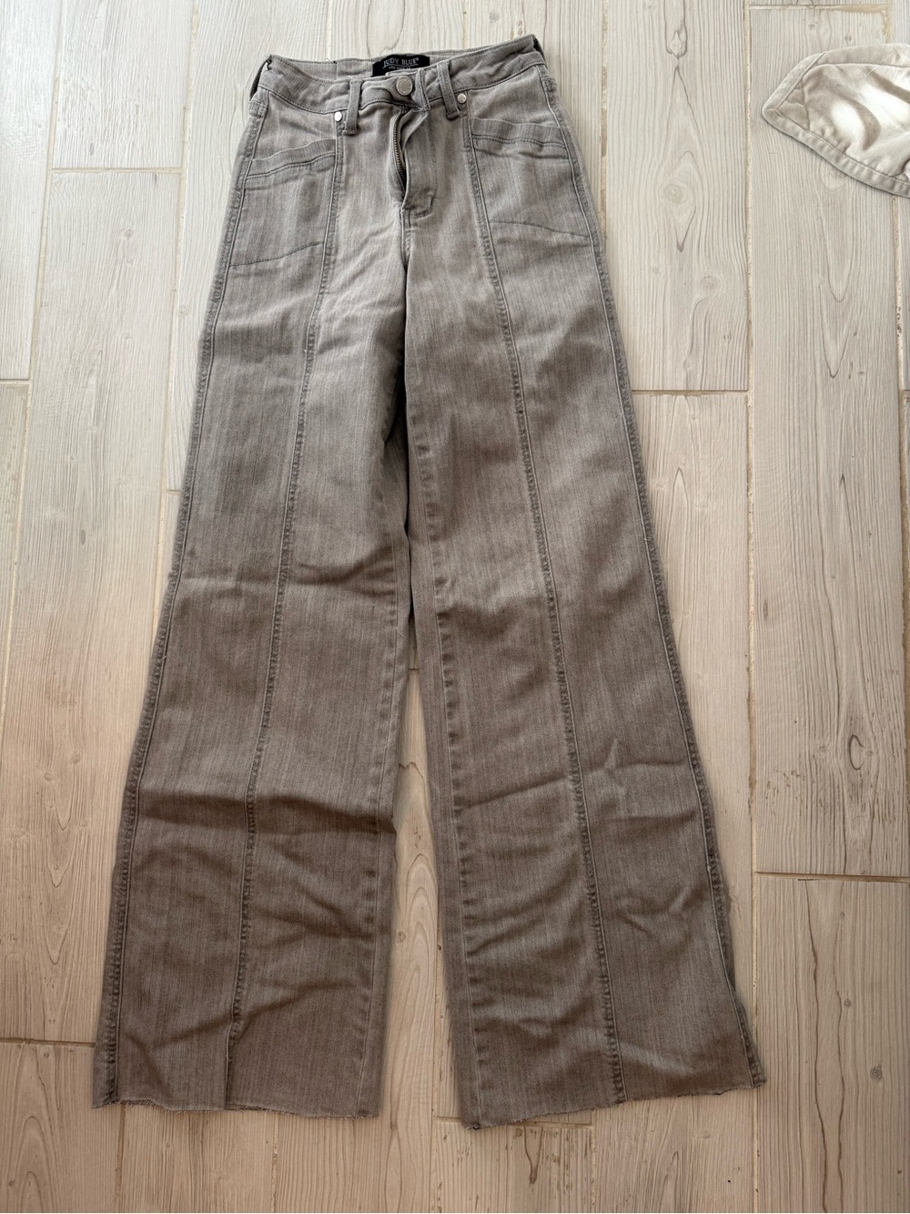 Judy Blue High-Waist Wide Leg Jeans in Gray